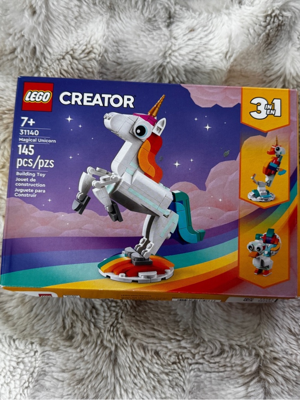 LEGO Creator White Unicorn with Rainbow Mane and Base